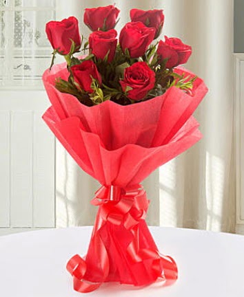 9 adet kırmızı gülden modern buket  Bartın İnternetten çiçek siparişi 
