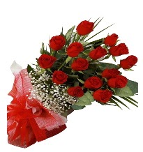 15 kırmızı gül buketi sevgiliye özel  Bartın çiçek gönderme sitemiz güvenlidir 